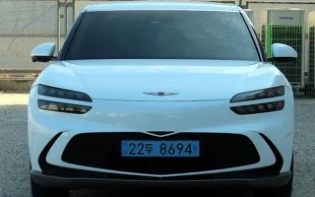 수원중고자동차판매사이트 GV60 스탠다드 2WD 매물 사진 5 - 2023/07 47,318km