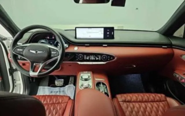 수원중고자동차판매사이트 GV70 2.5T 가솔린 AWD 매물 사진 7 - 2024/04 72,000km